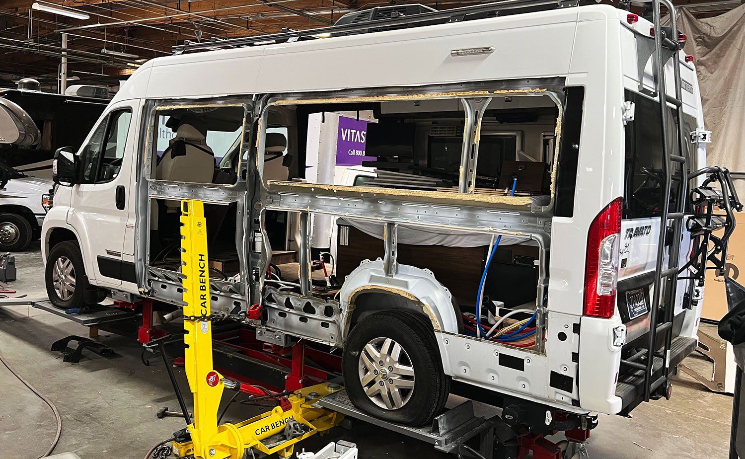 Rv Window Repair Tustin thumbnail